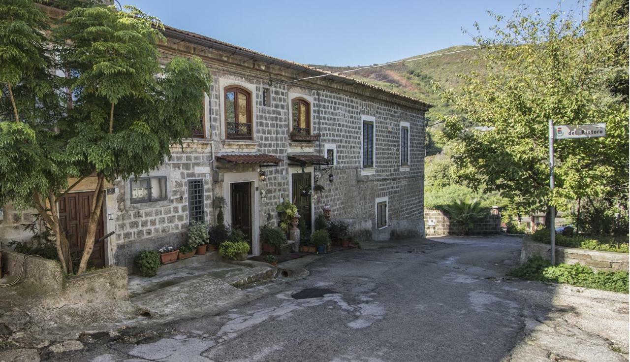 Bed and Breakfast Domus Citri Caserta Exterior foto