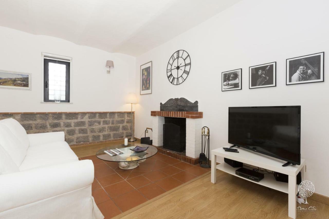 Bed and Breakfast Domus Citri Caserta Exterior foto